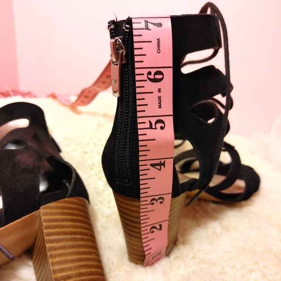 Marc Fisher black leather suede sandal heels back zip front lace up sz 7.5 - Picture 7 of 11